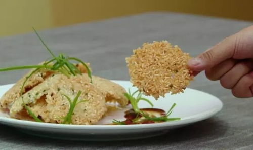 简单几步教你做酥脆锅巴,一口下去香掉牙